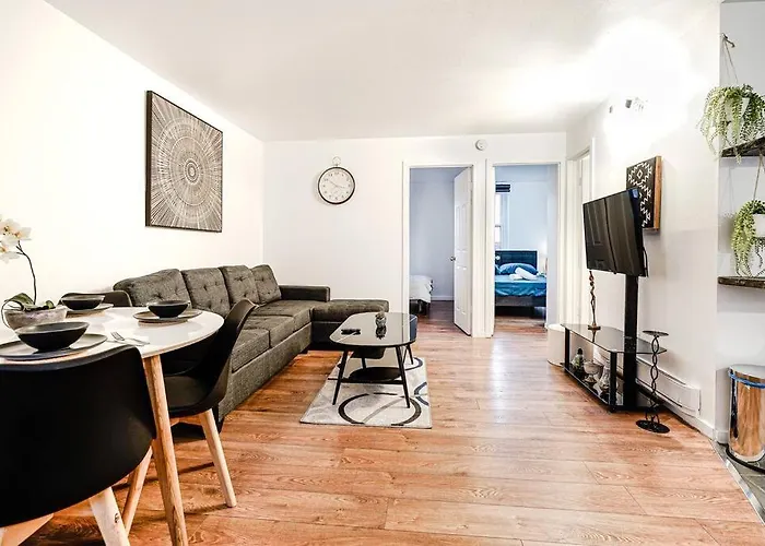 Charmant Appartement De 2 Chambres A Griffintown